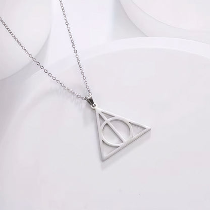 Collar de acero inoxidable de las tres reliquias